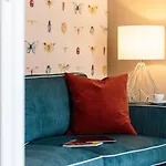 Dear - Gallery House فندق مبيت وإفطار 4*