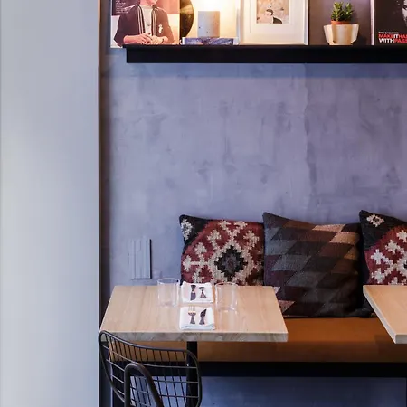 Dear - Gallery House 4* ליסבון