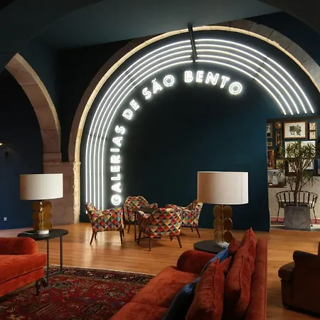 Dear - Gallery House לינה וארוחת בוקר