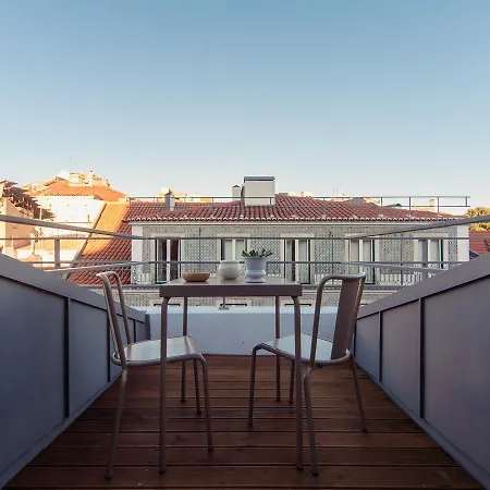 Dear - Gallery House Oda ve Kahvaltı