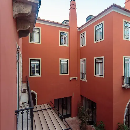 Dear - Gallery House לינה וארוחת בוקר