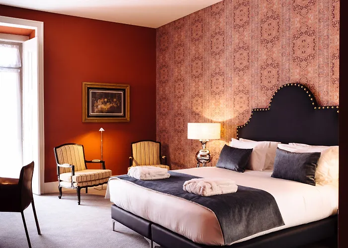 Dear - Gallery House