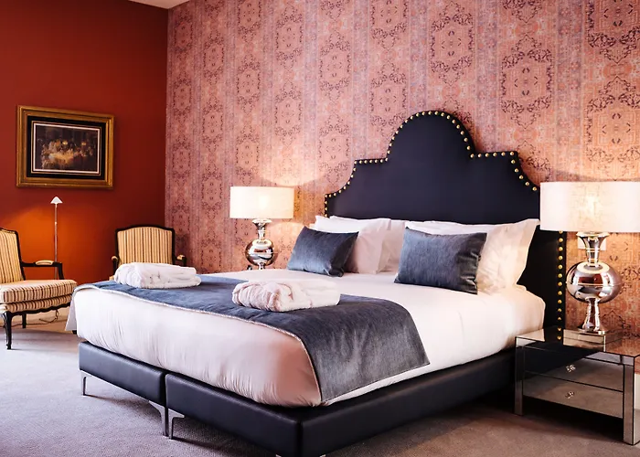 Dear - Gallery House 4*