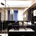 Dear - Gallery House