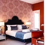 Dear - Gallery House Bed & Breakfast