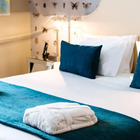 Bed & Breakfast Dear - Gallery House Lisboa