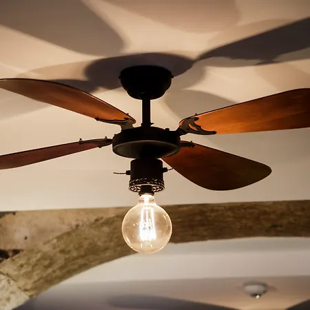 Dear - Gallery House Bed & Breakfast