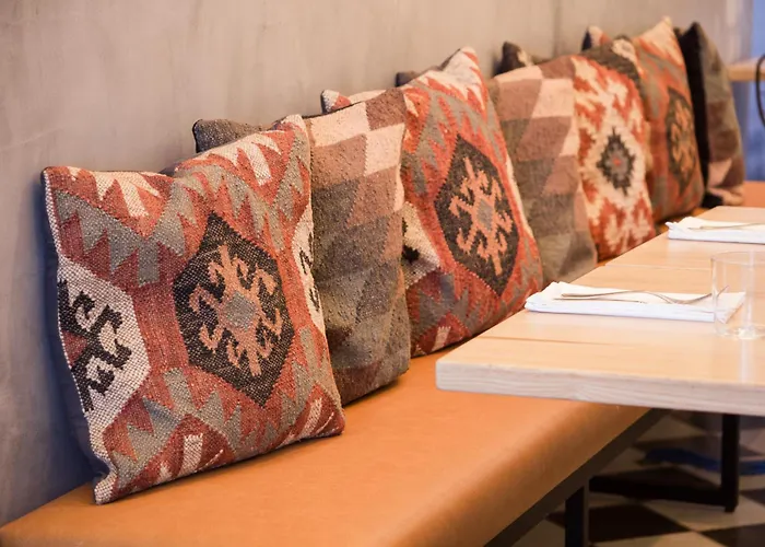 Bed & Breakfast Dear - Gallery House Lisboa