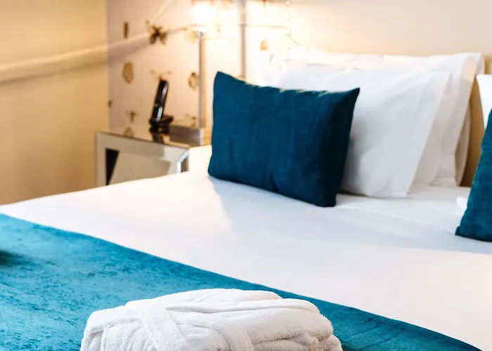 Bed & Breakfast Dear - Gallery House Lisboa