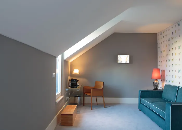 Bed & Breakfast Dear - Gallery House Lisboa