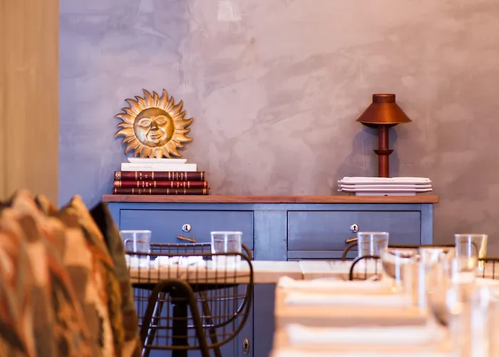 Bed & Breakfast Dear - Gallery House 4*