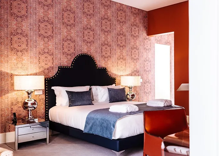 Dear - Gallery House Bed & Breakfast