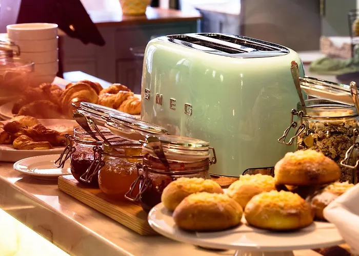 Dear - Gallery House 4*